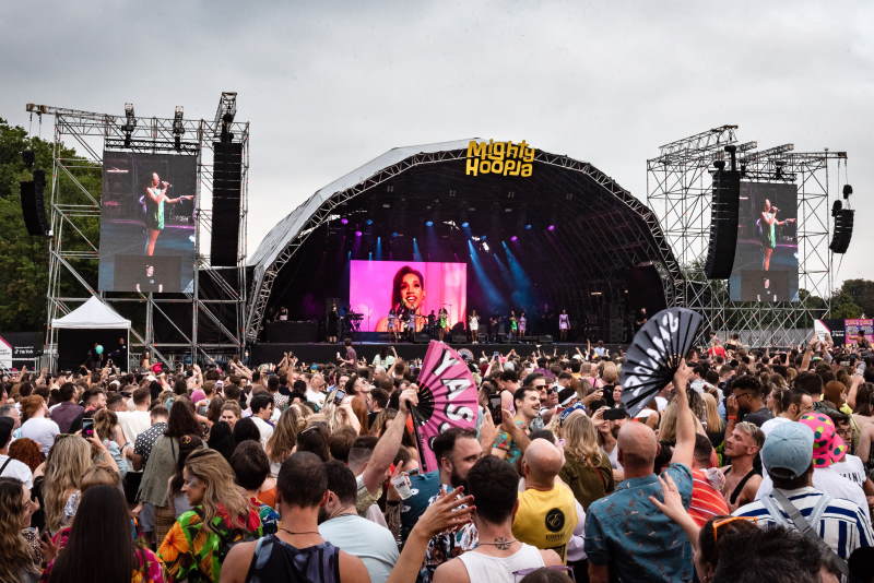 MartinAudio Mighty Hoopla stage