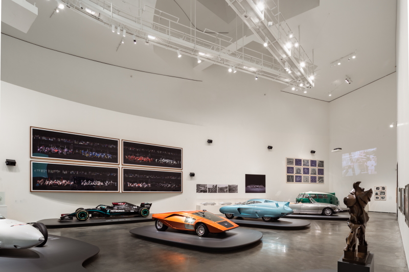 Sennheiser NFF MOTION AUTOS ART ARHITECTURE 01