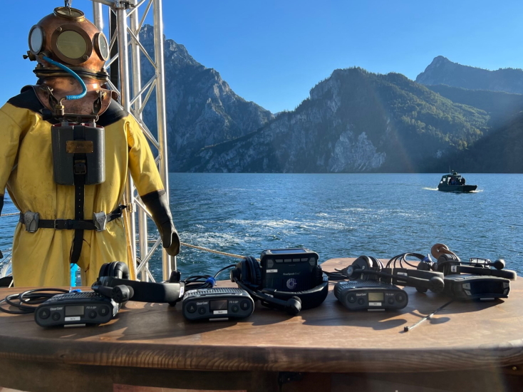 AT clear com tiefenrausch