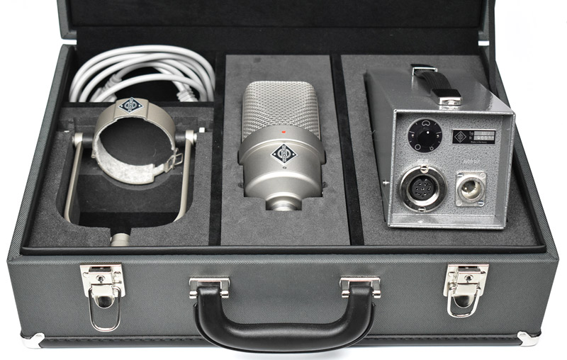 Neumann M49V case